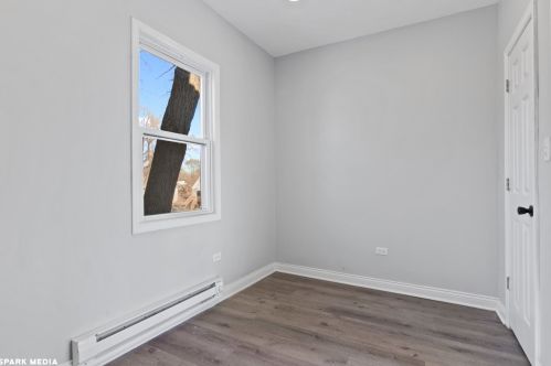 12000 Pr Ave, Chicago IL 60628-6725 exterior