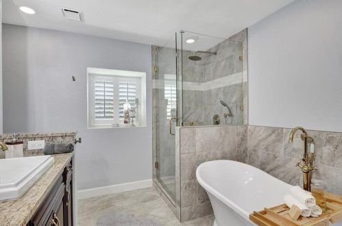 7541 Cordoba Cir, Naples FL 34109-7119 exterior