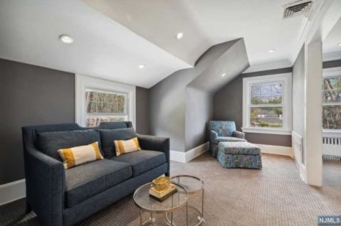 264 Upper Mtn Ave, Montclair NJ 07043-1417 exterior