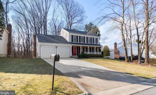 1605 Featherwood St, Silver Spring, MD 20904-6640