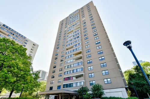 8 Whittier Pl, Boston MA  exterior