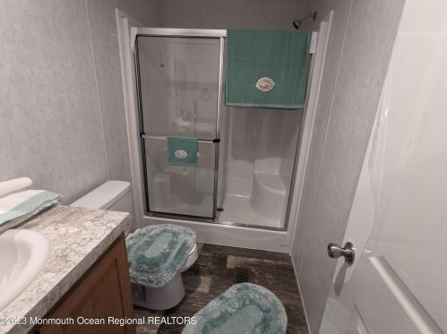 63 1st St, Lakehurst NJ  08759-5639 exterior