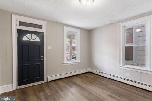 201 2nd Ave, Hanover PA  17331-3639 exterior