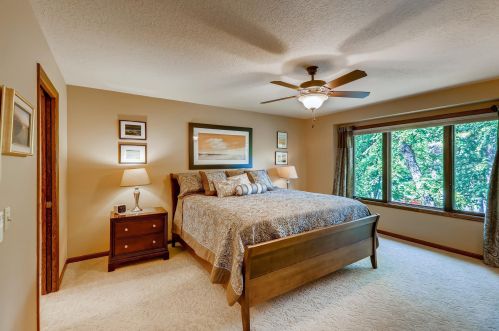 13684 Dunbar Way, Saint Paul MN 55124-5246 exterior