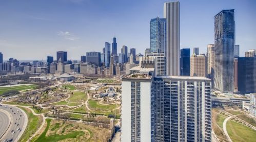 155 Harbor Dr, Chicago IL  60601-7315 exterior