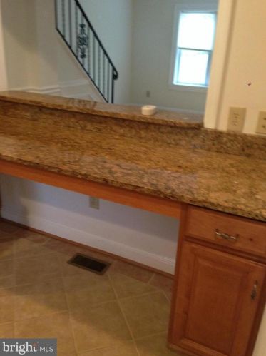 239 Burgess Ave, Alexandria VA  22305-1904 exterior