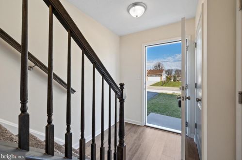 20 Pumping Station Rd, Hanover PA  17331-9494 exterior