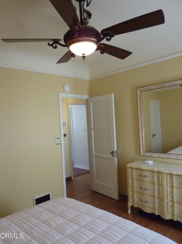 636 5 St, Oxnard CA 93030-6520 exterior