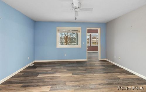 1730 Lisa Dr, Byron Township MI 49315-8006 exterior