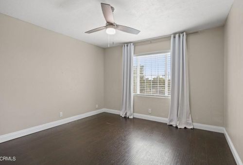 1950 Sutter Pl, Oxnard CA  93033-5633 exterior