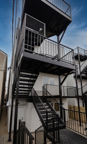 1738 17th St, Chicago IL  60608-1909 exterior