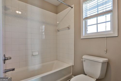 530 Gracelyn Ct, Atlanta GA 30331-9204 exterior