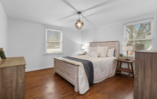 2130 Sunset Ave, Waukegan IL 60087-3434 exterior