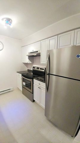 36 Gibbs St, Worcester MA  01607-1467 exterior