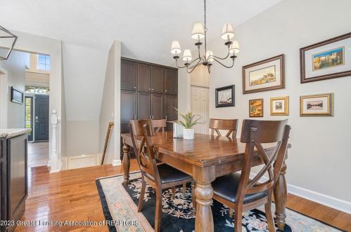 13235 Speckledwood Dr, Dewitt MI  48820-8166 exterior