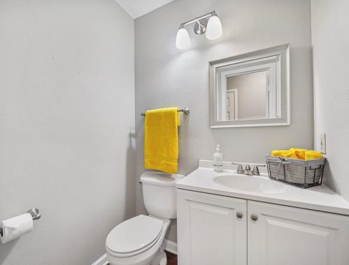 2015 Oak Shr Dr, Humble TX 77339-1724 exterior