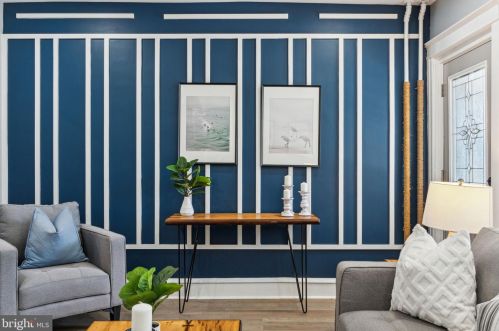 2858 Aramingo Ave, Philadelphia PA  19134-4224 exterior