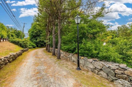 39 Litchfield Rd, Torrington, CT 06791-2202