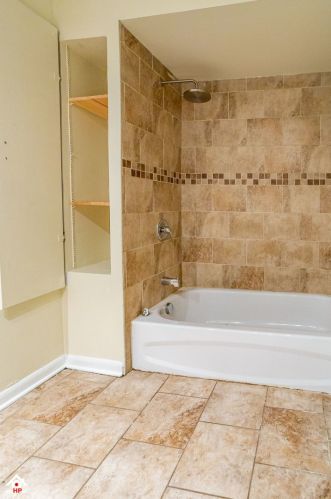 14230 Marquette Ave, Chicago IL 60633-2025 exterior