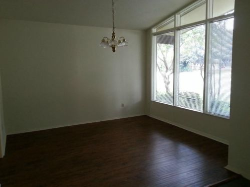 7070 Briarmeadow Dr, Dallas TX  75230-5329 exterior