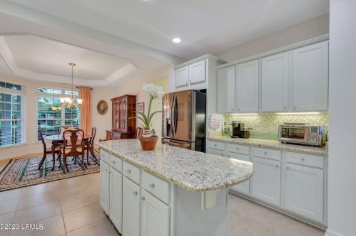 106 Shearwater Point Dr, Bluffton SC 29909-2063 exterior