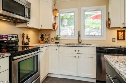 69 Shore Trl, Sparta NJ  07871-1714 exterior