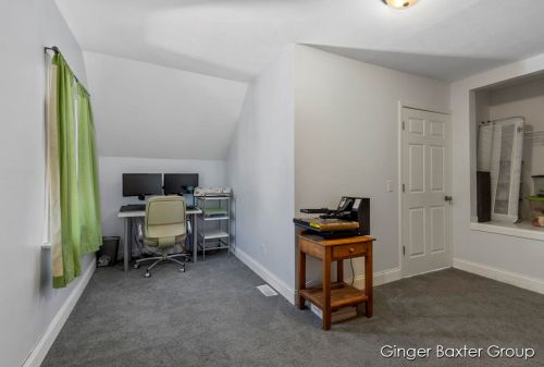 439 Riv St, Belding MI 48809-1964 exterior