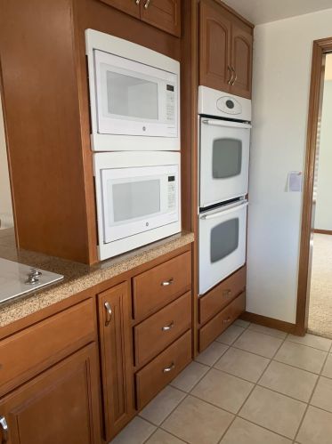 158 Cyn Rim Dr, Folsom CA 95630-2040 exterior