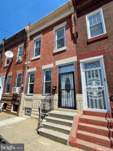 1811 Hancock St, Philadelphia PA  19122-2306 exterior