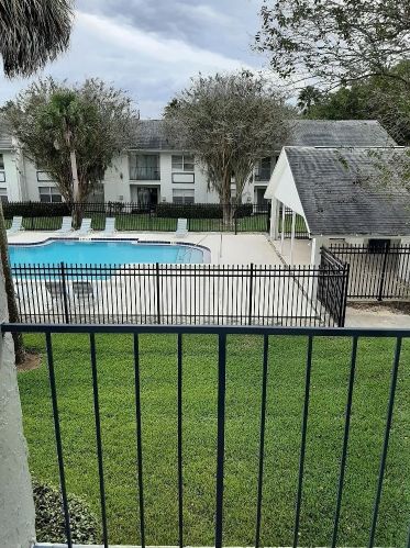 5029 Bordeaux Village Pl, Tampa, FL 33617-3045