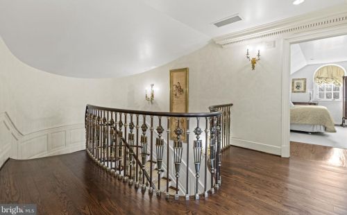 3005 45th St, Washington DC 20016-3528 exterior