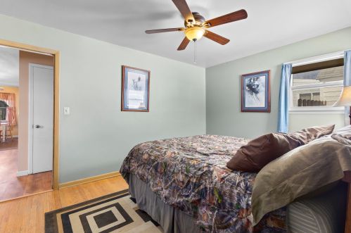 1210 104, Milwaukee WI 53214-3928 exterior