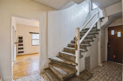 1500 Sherwin Ave, Chicago IL  60626-2128 exterior