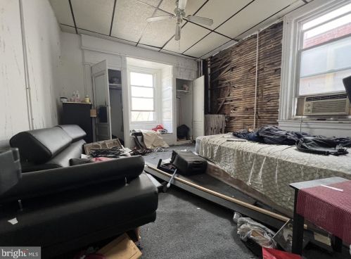 225 51 St, Philadelphia PA 19139-2726 exterior