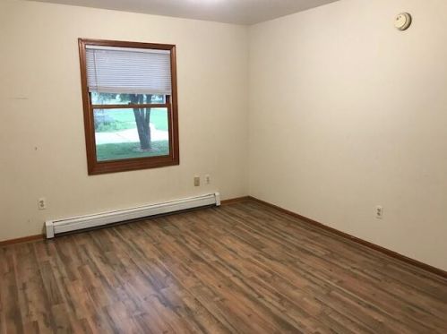 53 Brownell St, Grand Rapids MI 49508-7431 exterior