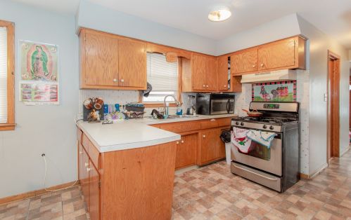 2919 57th St, Chicago IL 60629-2145 exterior