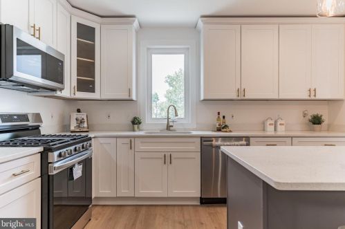 928 47th Pl, Washington DC  20019-3720 exterior