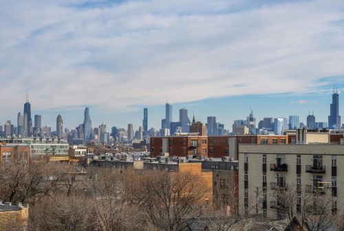 2404 Moffat St, Chicago IL 60647-4311 exterior