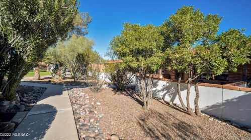 265 Paseo Sarta, Green Valley AZ 85614-7227 exterior