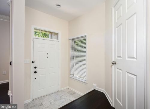 10910 Bloomingdale Dr, Rockville MD  20852-5548 exterior