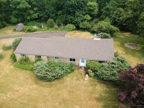 5714 Montour Rd, Gibsonia PA 15044-8113 exterior