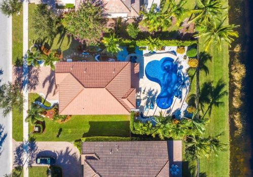 11802 Foxbriar Lk Trl, Boynton Beach FL 33473-7830 exterior