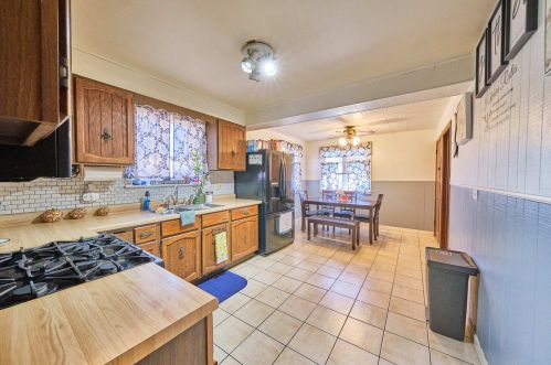 7961 Kildare Ave, Chicago IL 60652-2211 exterior