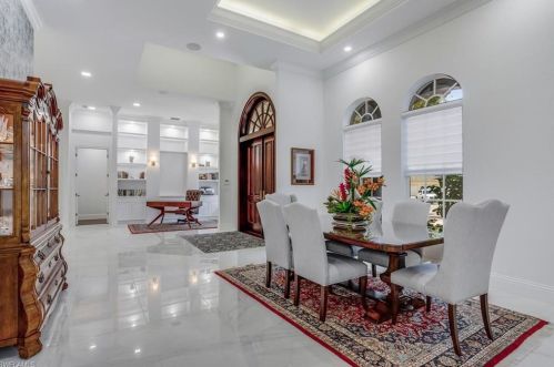 2939 Mona Lisa Blvd, Naples FL 34119-7735 exterior