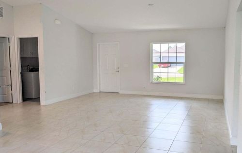 338 Nativity Ter, Fort Pierce FL  34984-3634 exterior