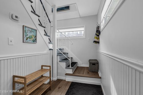 125 Throssell Rd, Lavallette NJ 08735-3230 exterior