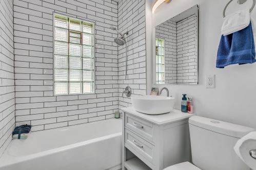 4408 54 St, Milwaukee WI 53210-1630 exterior