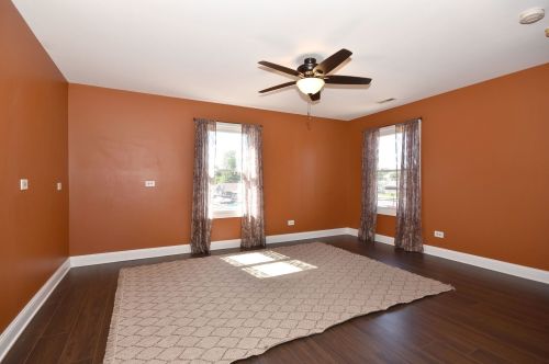 6004 60 St, Chicago IL 60638-4315 exterior