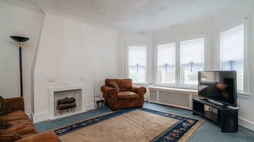 2027 18th Ave, Broadview, IL 60155-2933