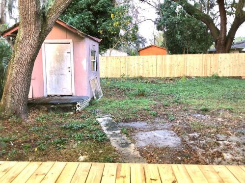 8605 10th St, Tampa FL 33604-1781 exterior